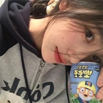金发奇女
